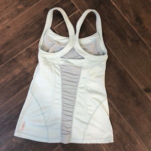 Zella Size Small Active Top